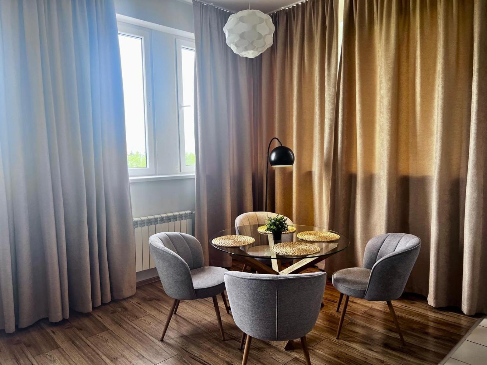Business Center Apartment Скерневице Екстериор снимка